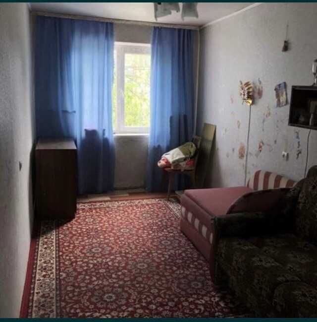Продаж 3-кімнатної квартири 58 м², Батумська вул.