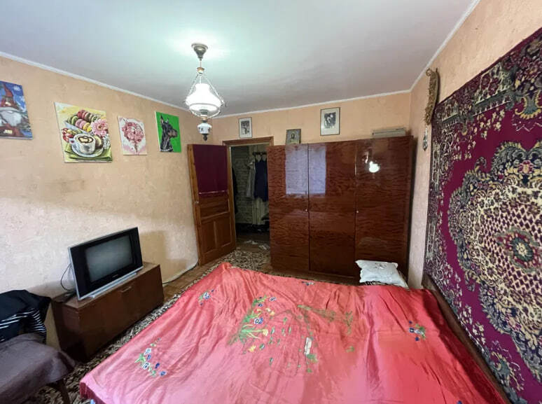 Продажа 3-комнатной квартиры 57.2 м², Харьковская ул.
