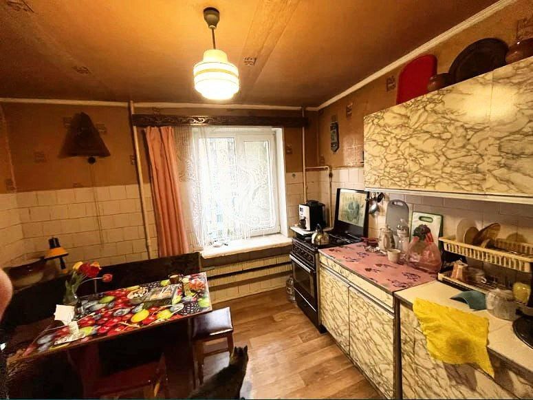 Продажа 3-комнатной квартиры 57.2 м², Харьковская ул.