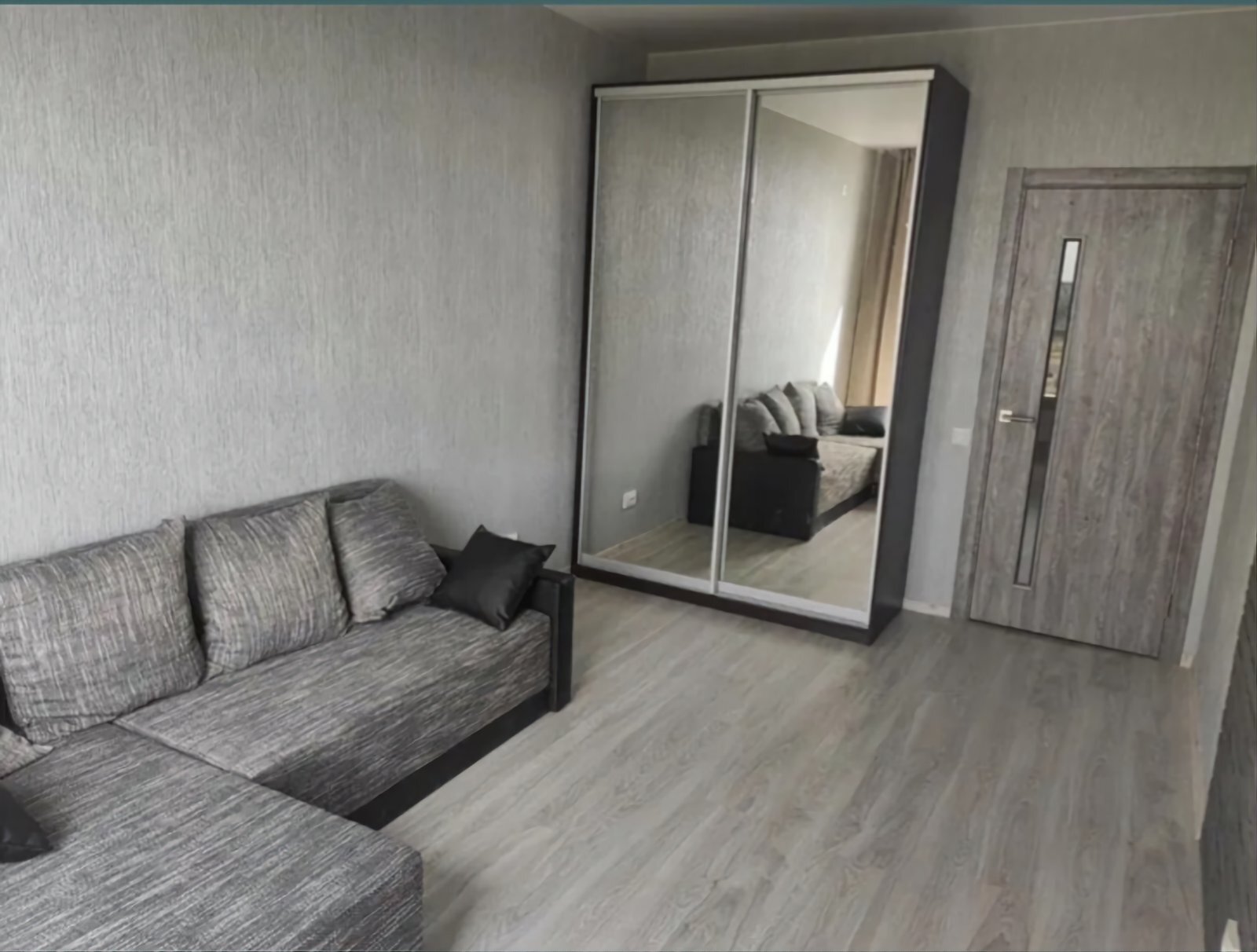 Продаж 1-кімнатної квартири 35 м², Сковороди вул.
