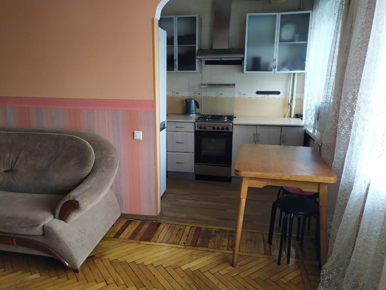 Продаж 2-кімнатної квартири 45.2 м², Пастера вул., 20