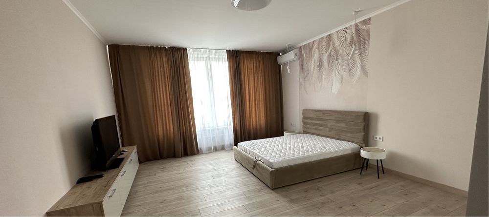 Оренда будинку 240 м², Совська вул.