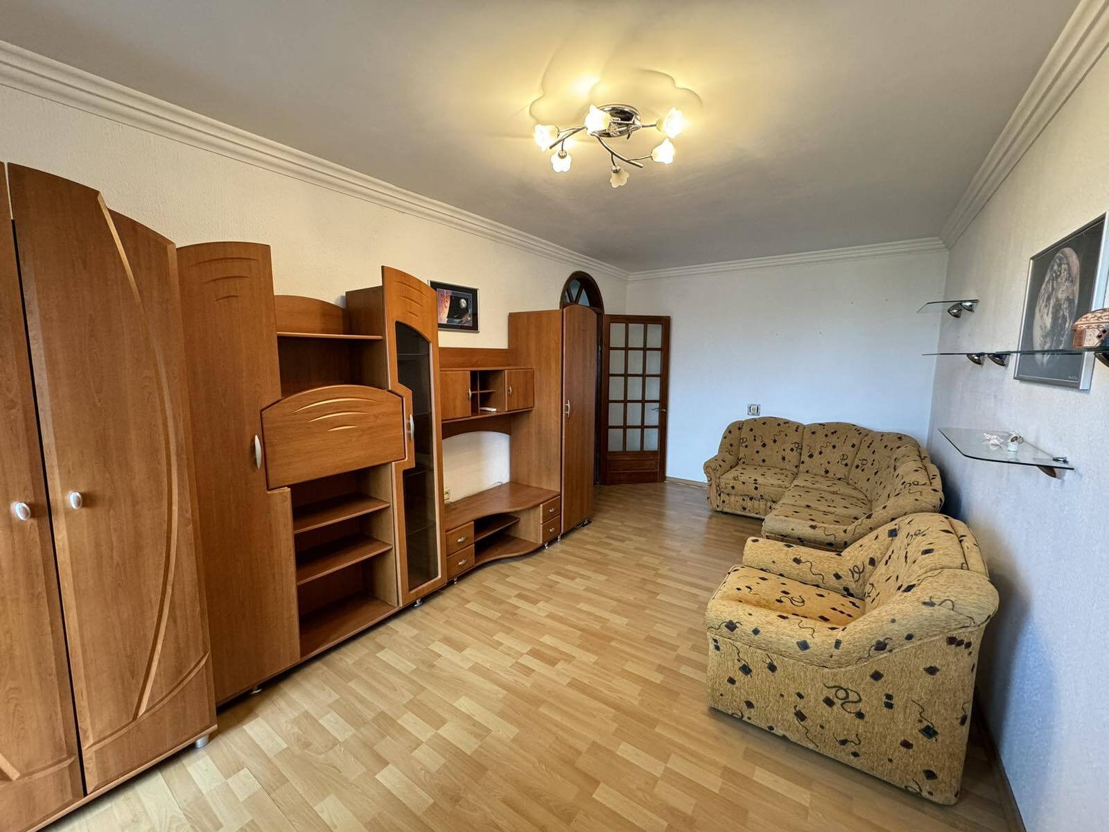 Продаж 1-кімнатної квартири 35 м², Юрія Гагаріна вул., 83