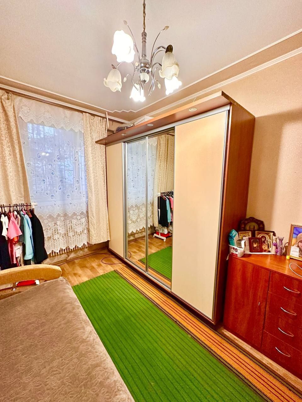 Продаж 1-кімнатної квартири 32 м², Холодногірська вул.
