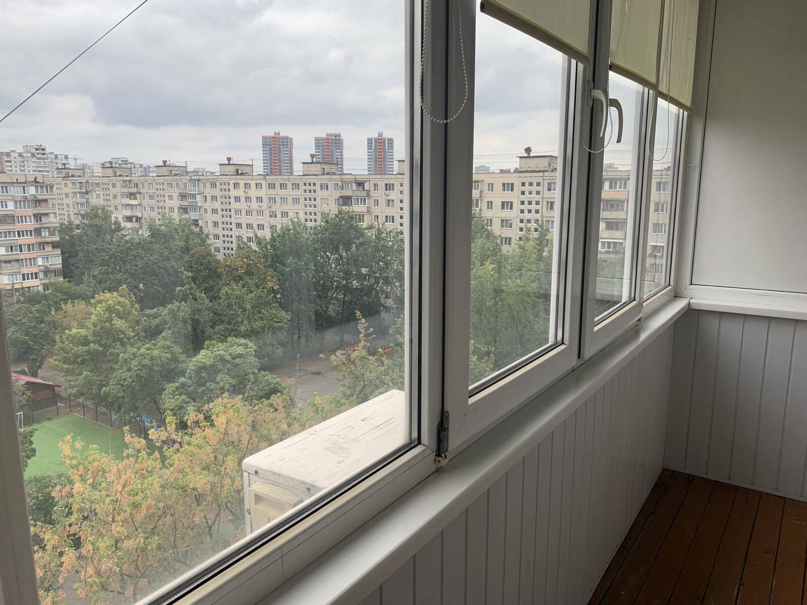 Продаж 2-кімнатної квартири 48 м², Полярна вул., 5