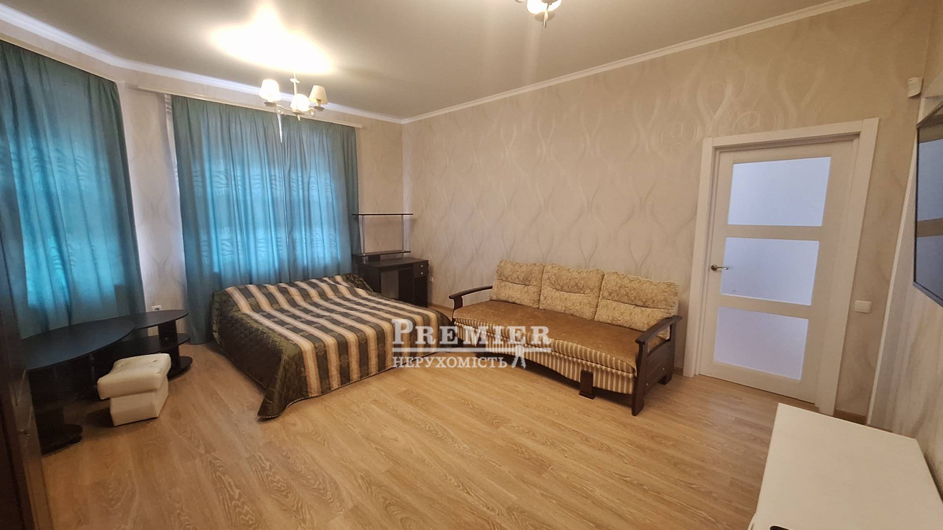 Продаж 2-кімнатної квартири 64 м², Хантадзе пров.