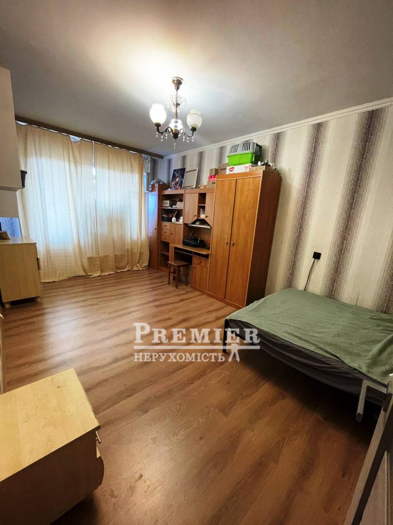 Продаж 2-кімнатної квартири 50 м², Олександрійська вул.