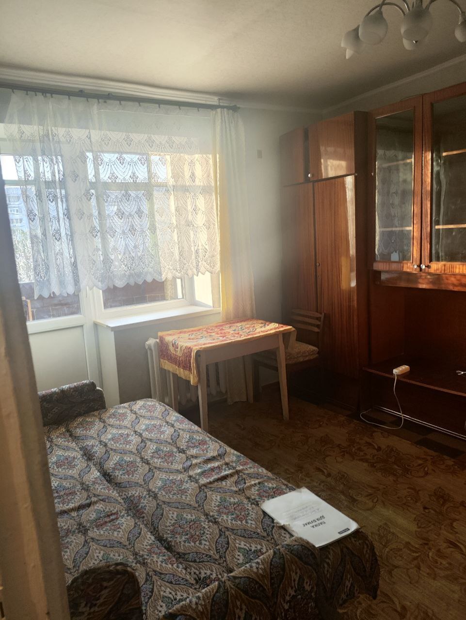 Продаж 1-кімнатної квартири 30 м², Продам 1к кв. Героев Сталинграда 2.400.000р.