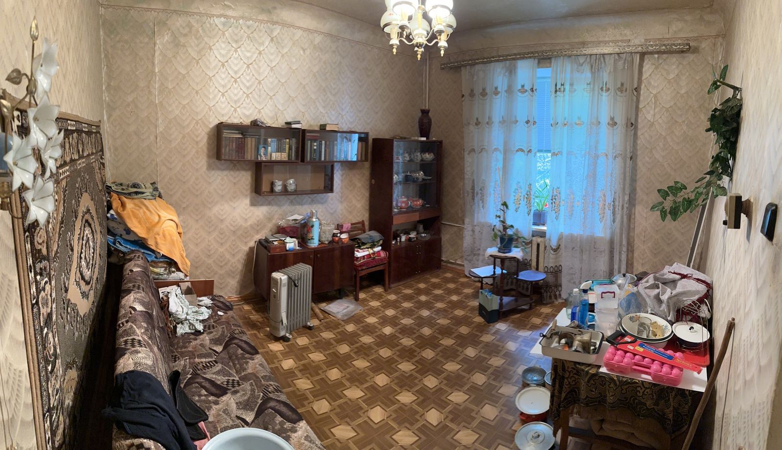 Продаж 3-кімнатної квартири 73.3 м², Комунальний про-д, 20