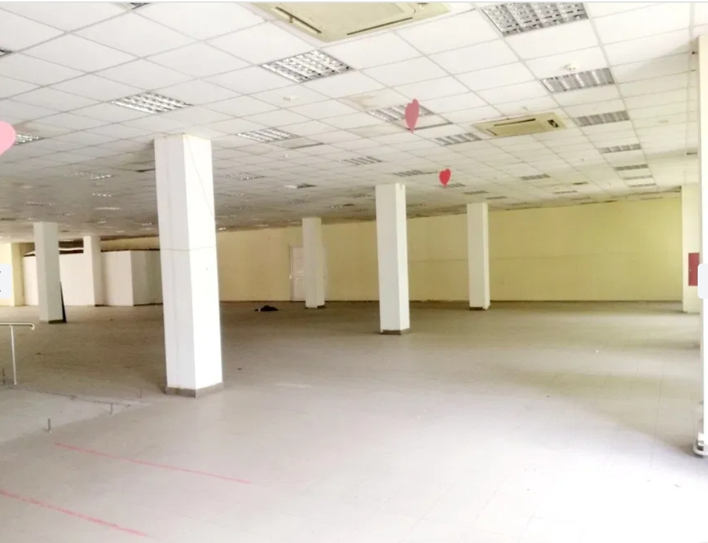 Оренда приміщення вільного призначення 1400 м², Ільфа і Петрова вул.