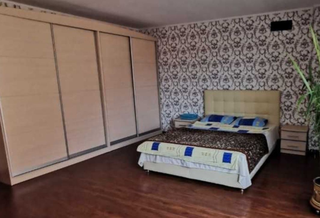 Аренда коттеджа 285 м², 120-я Садовая ул.