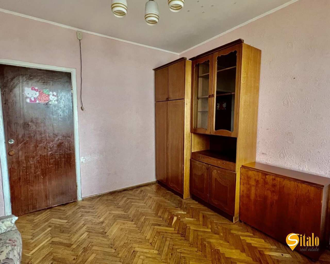 Продаж 2-кімнатної квартири 56 м², Героїв Дніпра вул., 19
