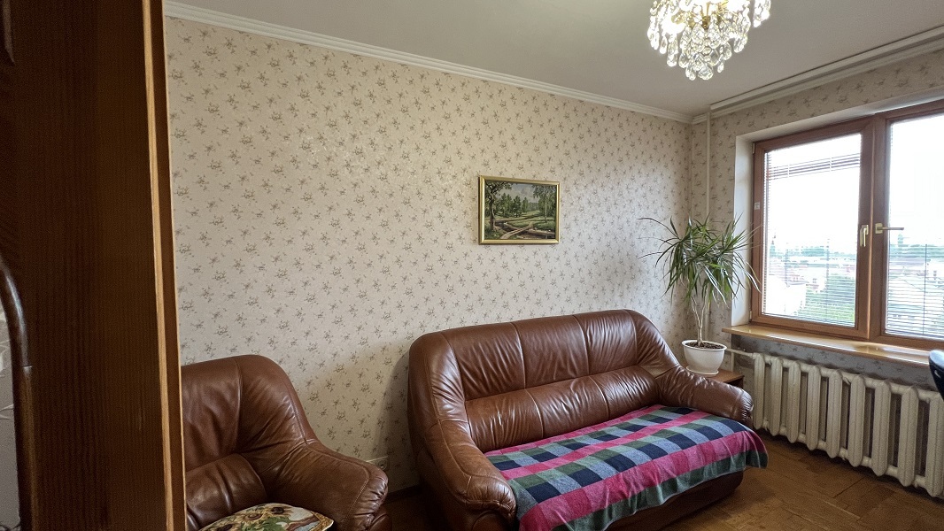 Продажа 2-комнатной квартиры 65 м², Тополевая ул.