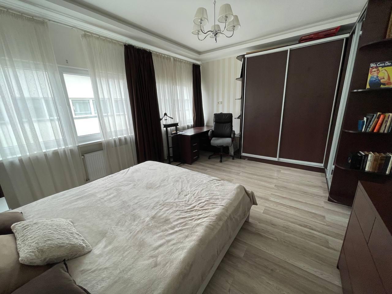 Продажа 2-комнатной квартиры 52 м², Китобойная ул.