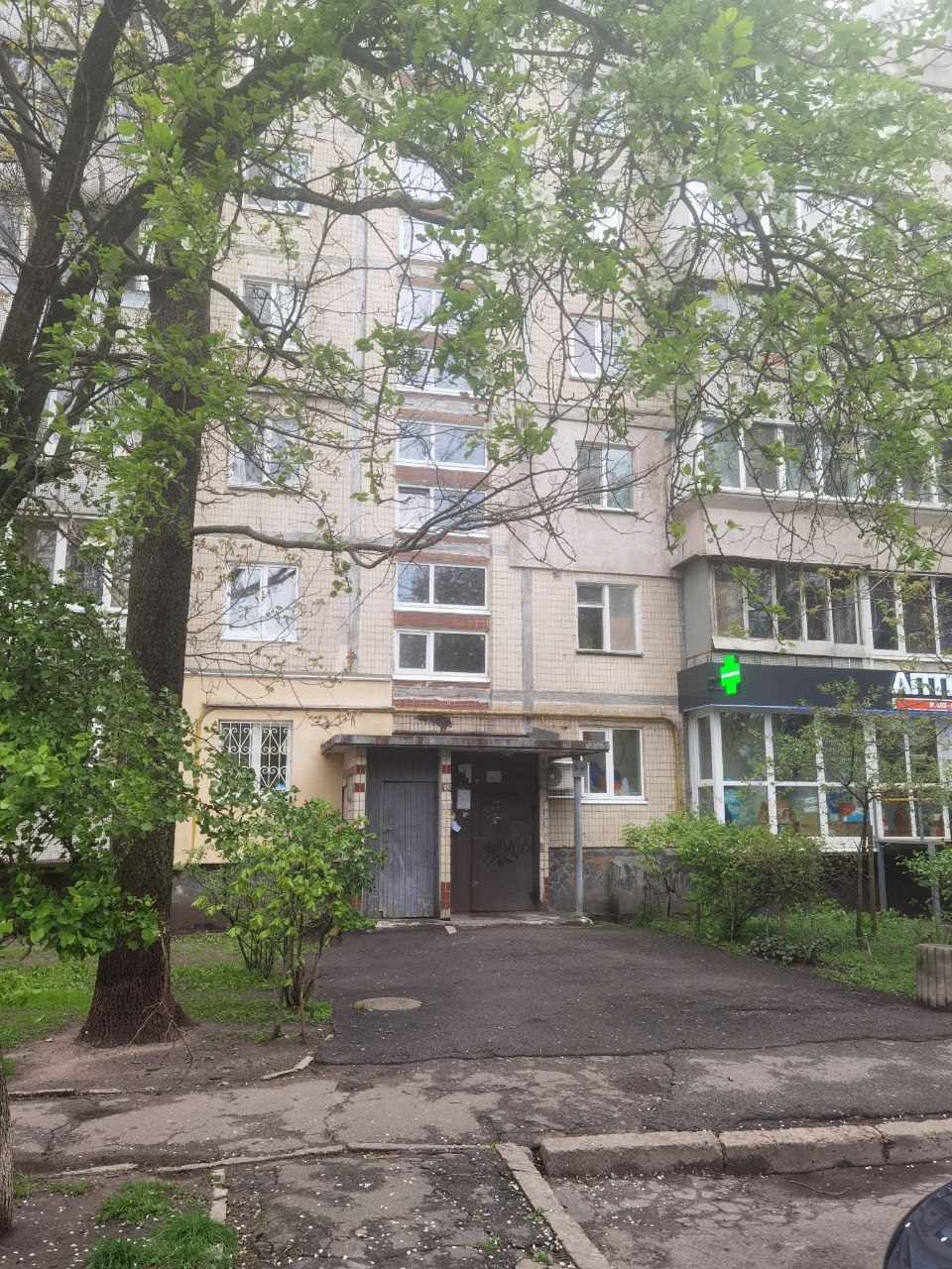 Продаж 2-кімнатної квартири 52 м², Генерала Наумова вул., 27