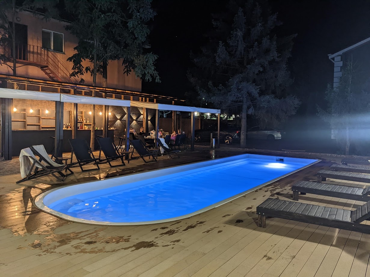 Будинок подобово 350 м²