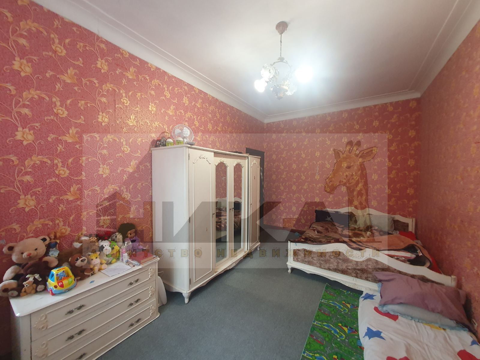 Продаж 2-кімнатної квартири 56 м², Добролюбова вул.