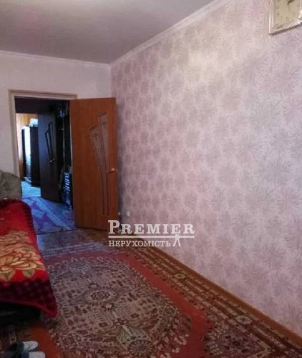 Продаж 3-кімнатної квартири 74 м², Академіка Сахарова вул.