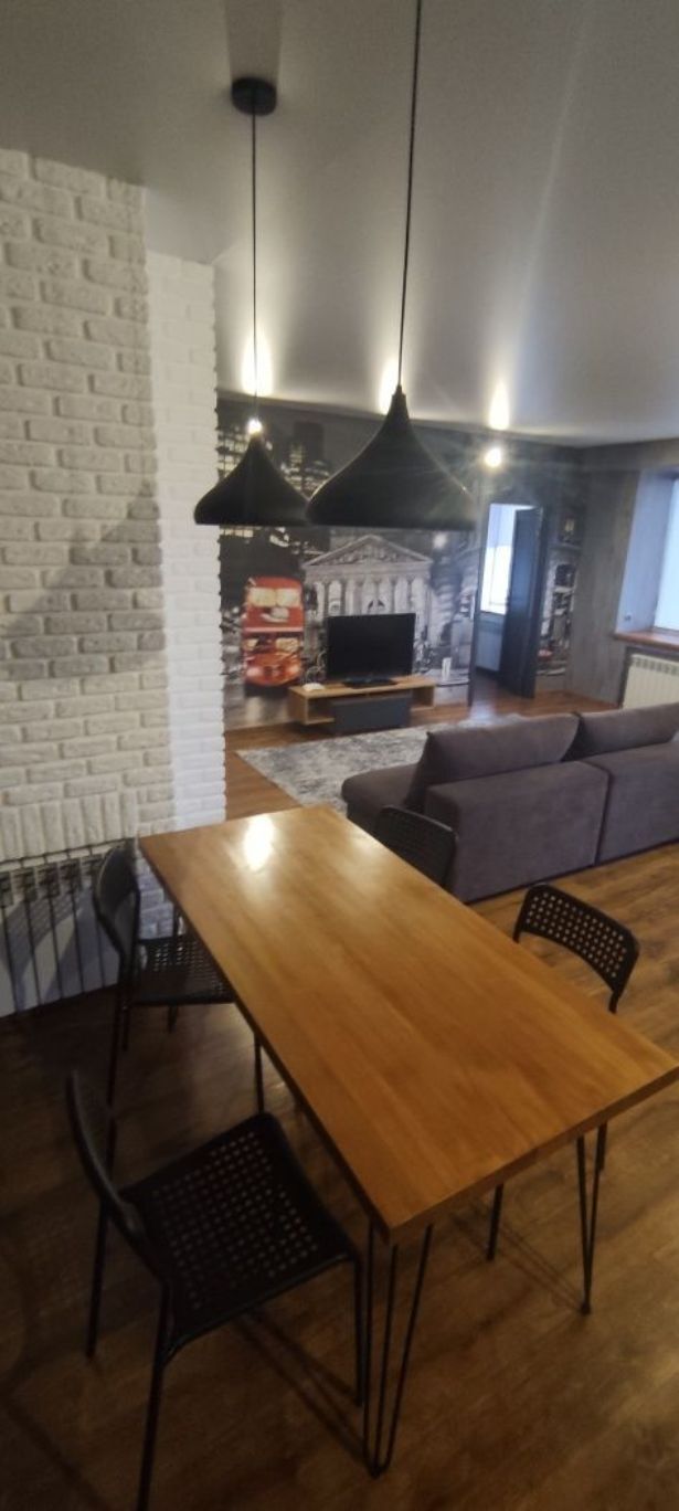 Аренда 2-комнатной квартиры 68 м², Александра Поля просп., 27