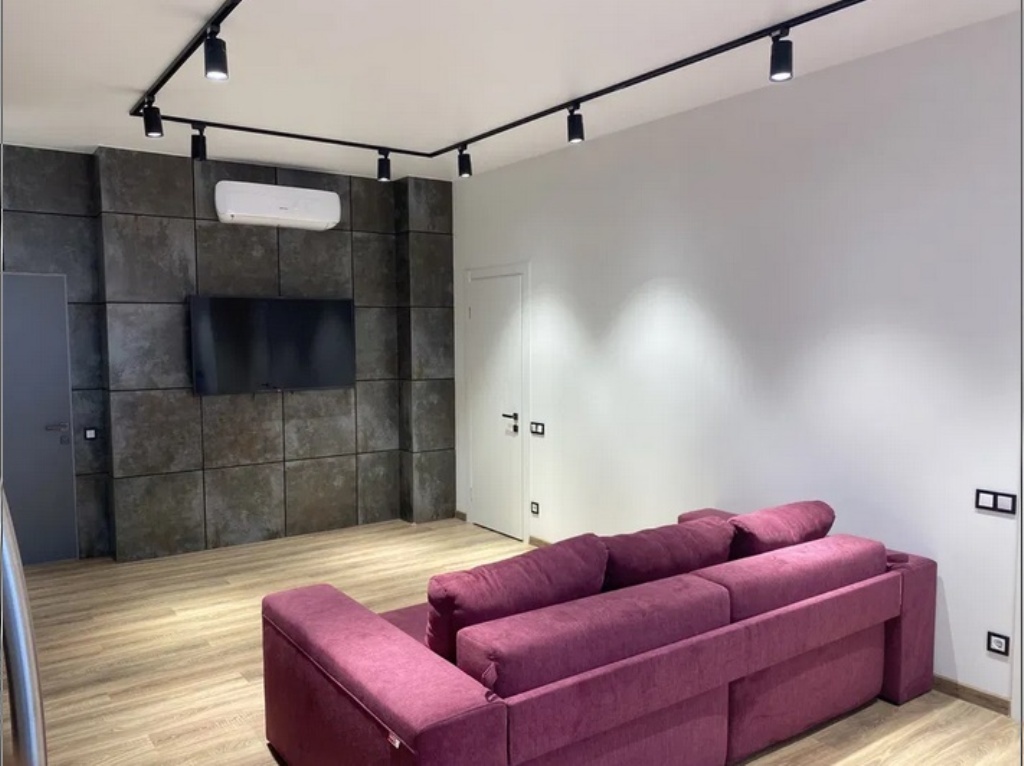 Продаж 2-кімнатної квартири 75 м², Кучеревського бул.