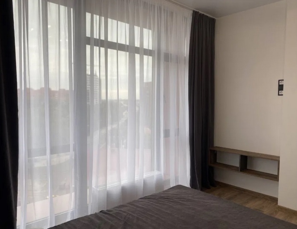 Продаж 2-кімнатної квартири 75 м², Кучеревського бул.