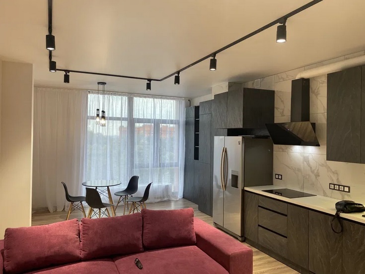 Продаж 2-кімнатної квартири 75 м², Кучеревського бул.