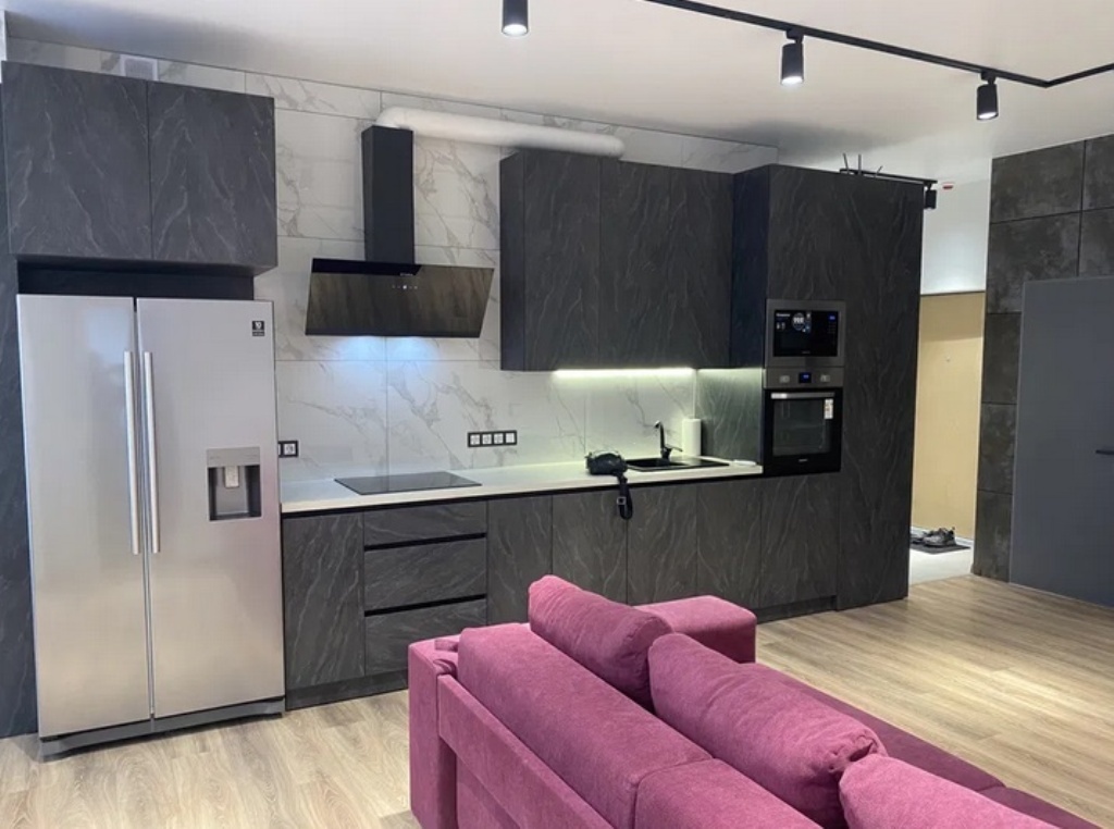 Продаж 2-кімнатної квартири 75 м², Кучеревського бул.