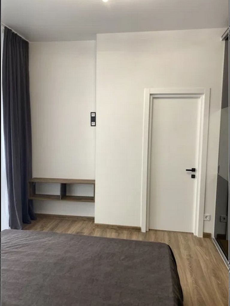 Продаж 2-кімнатної квартири 75 м², Кучеревського бул.