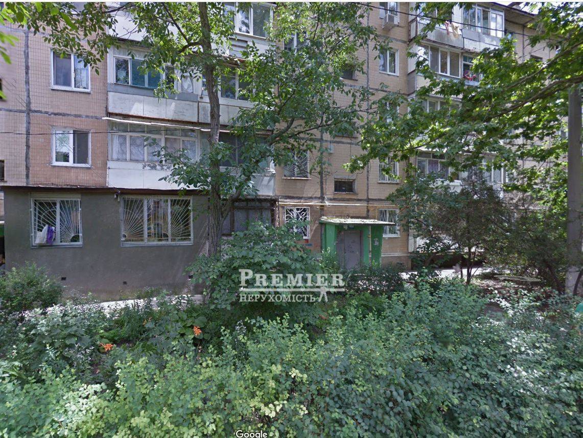 Продажа 2-комнатной квартиры 42 м², Добровольского просп.