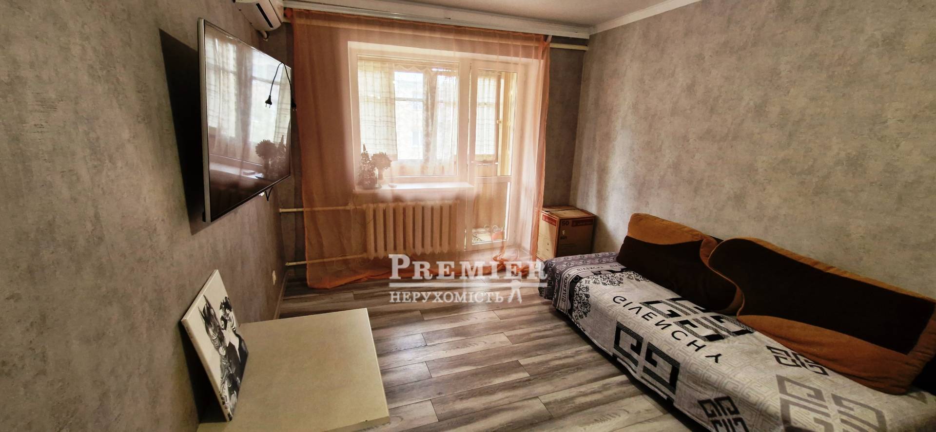 Продаж 1-кімнатної квартири 30 м², Олександрійська вул.