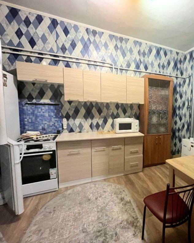 Продаж 2-кімнатної квартири 56 м², Різовська вул.