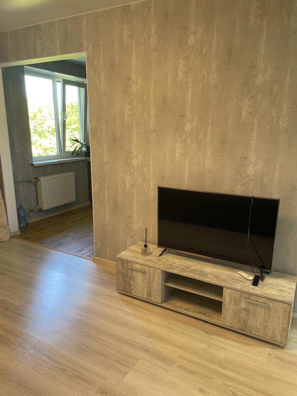Аренда 2-комнатной квартиры 46 м², Январского Прорыва ул., 11