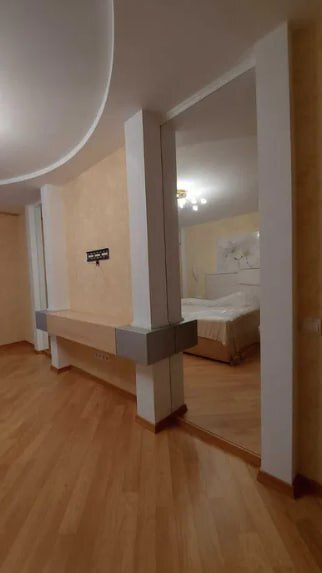 Продаж 3-кімнатної квартири 92.1 м², Засумська вул.