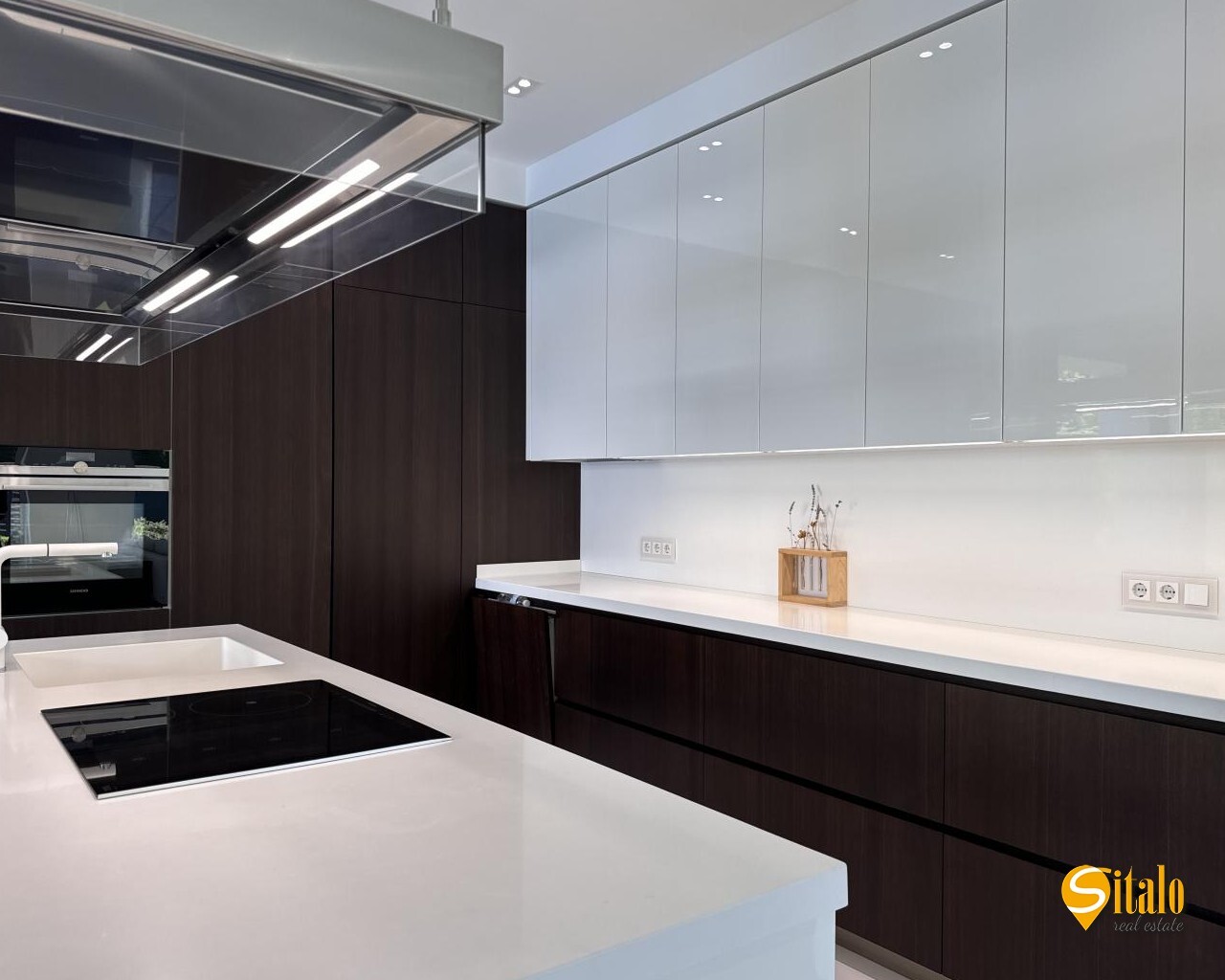 Продаж будинку 500 м², 1-а Озерна вул.