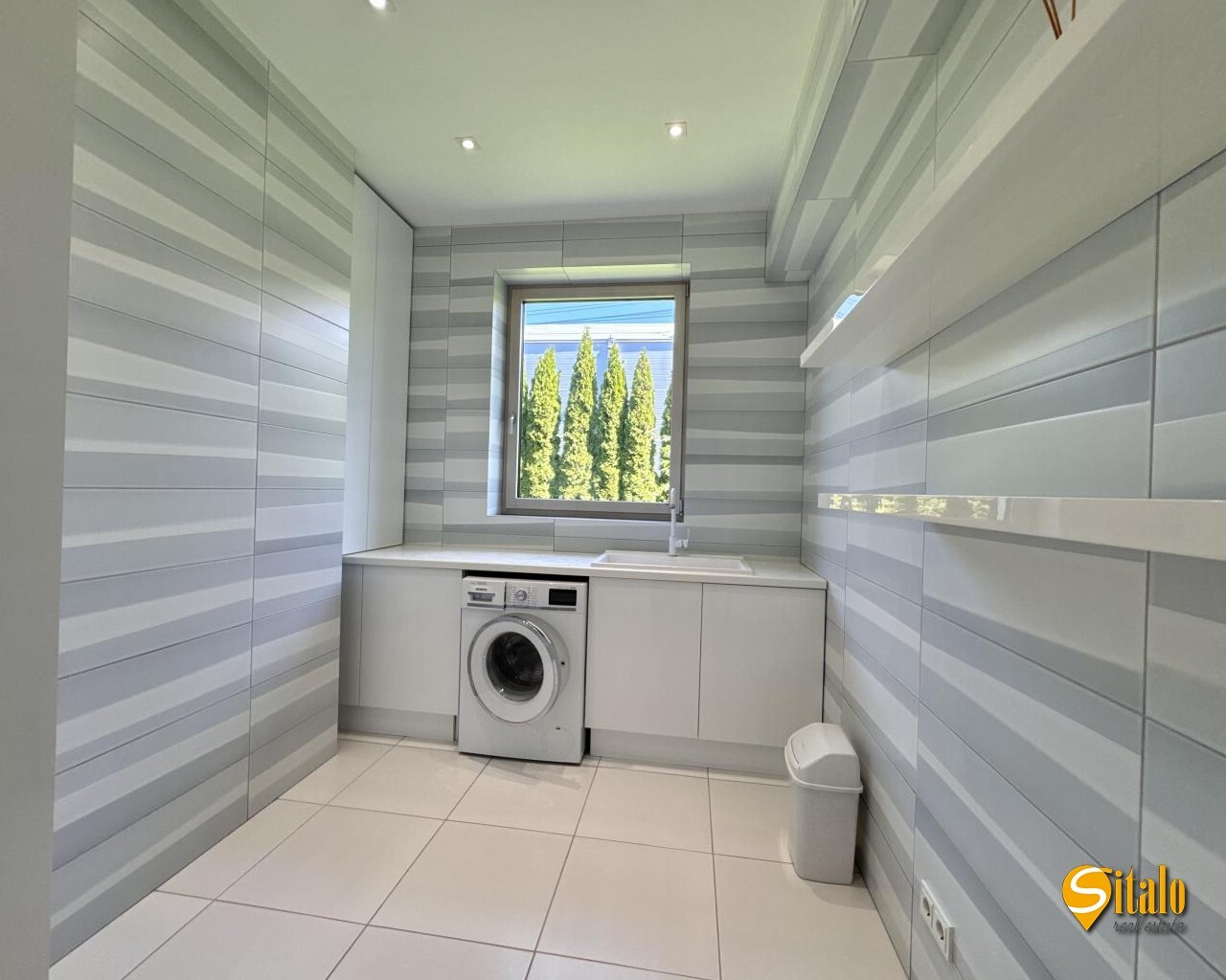 Продаж будинку 500 м², 1-а Озерна вул.