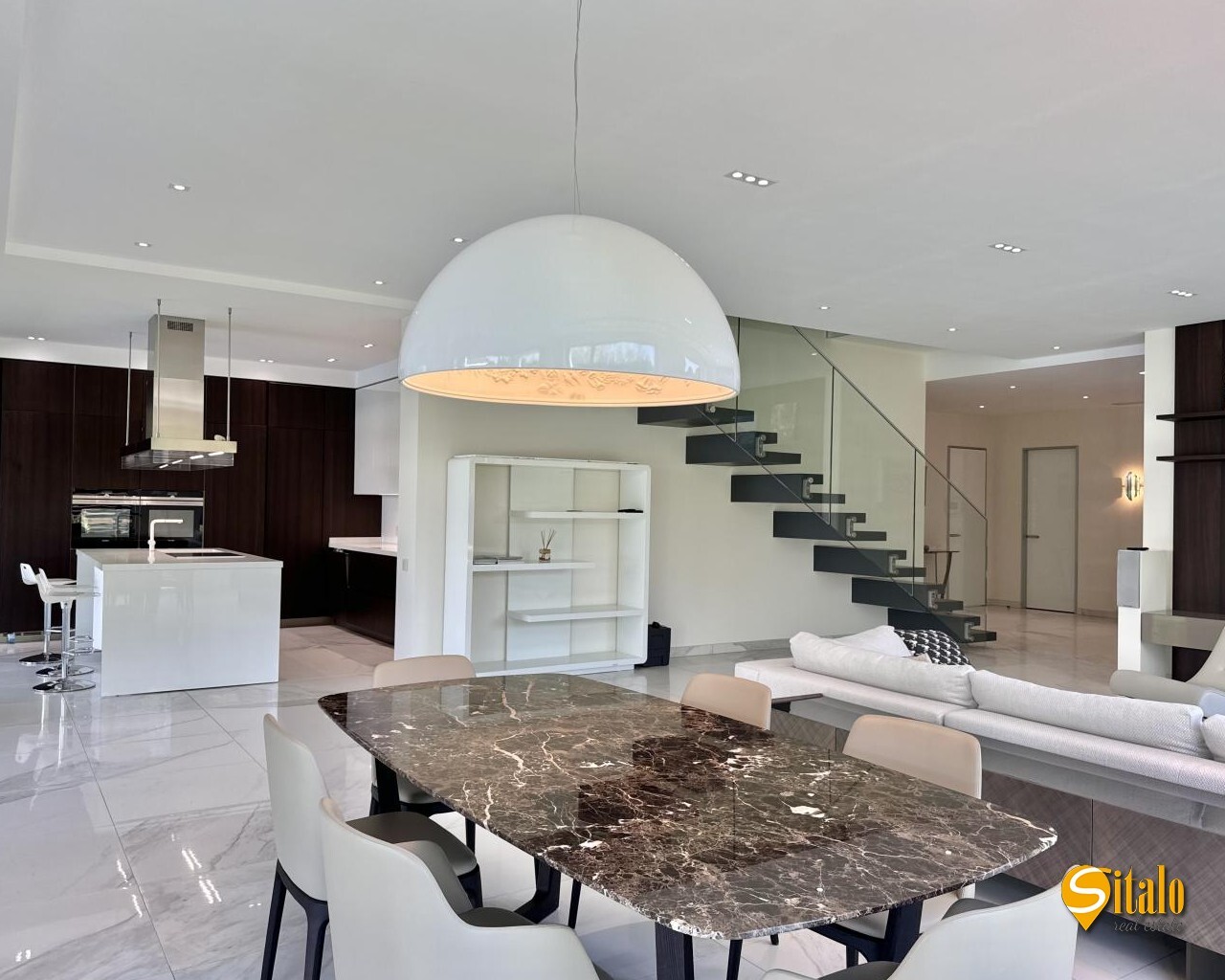 Продаж будинку 500 м², 1-а Озерна вул.