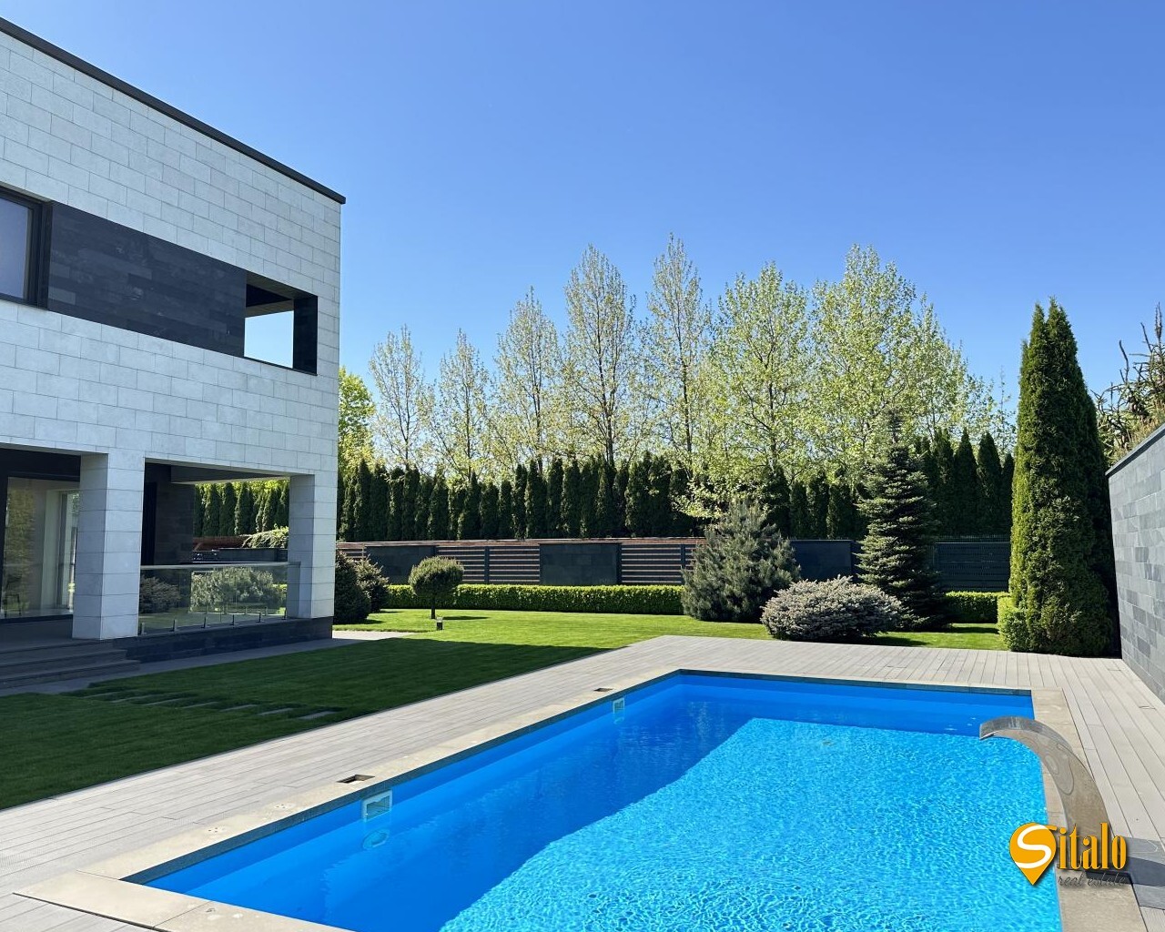 Продаж будинку 500 м², 1-а Озерна вул.
