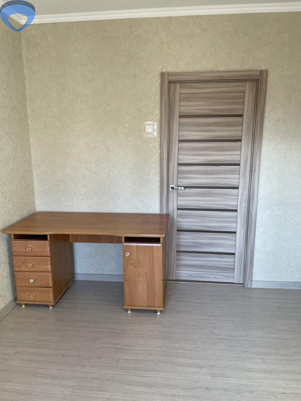 Продаж 3-кімнатної квартири 72 м², Крымская вул., 72