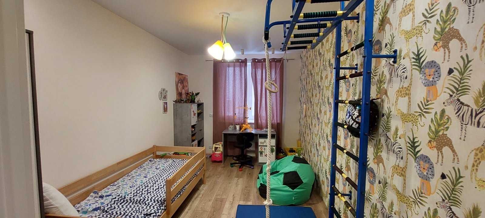Продажа 2-комнатной квартиры 82 м²