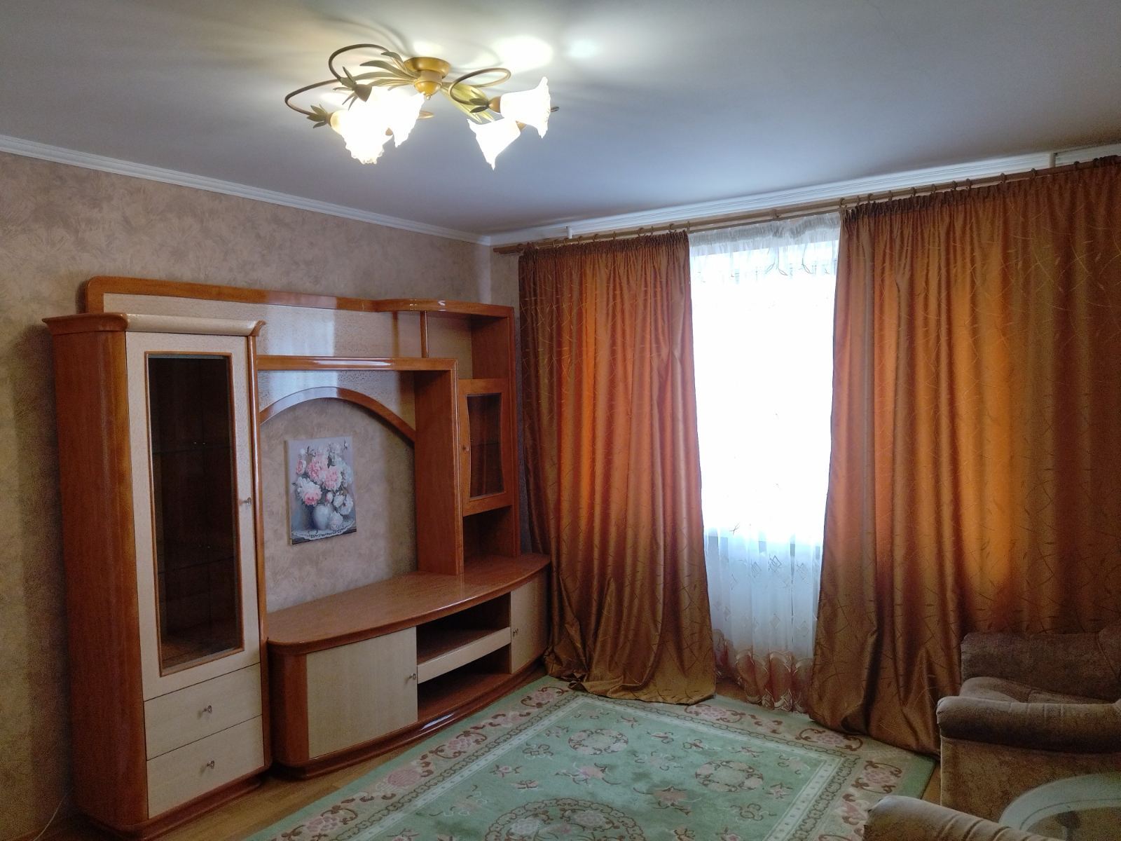 Оренда 1-кімнатної квартири 35 м², Генерала Бочарова вул., /Днепропетровская 9/10