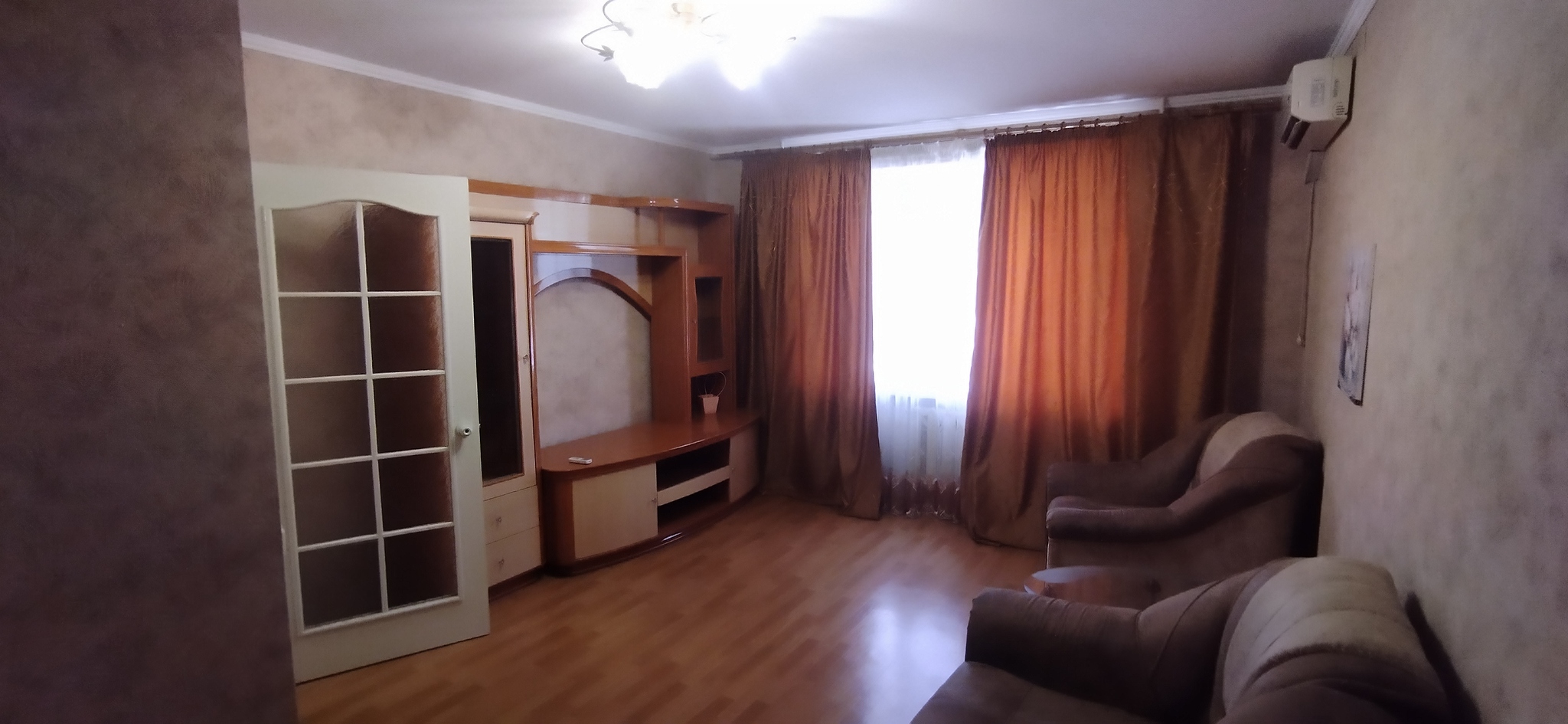 Оренда 1-кімнатної квартири 35 м², Генерала Бочарова вул., /Днепропетровская 9/10