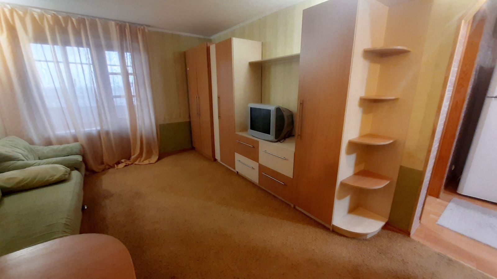 Продажа 2-комнатной квартиры 38 м²