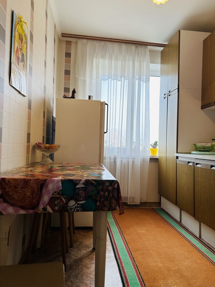 Продаж 3-кімнатної квартири 64 м², Холодильна вул., 67