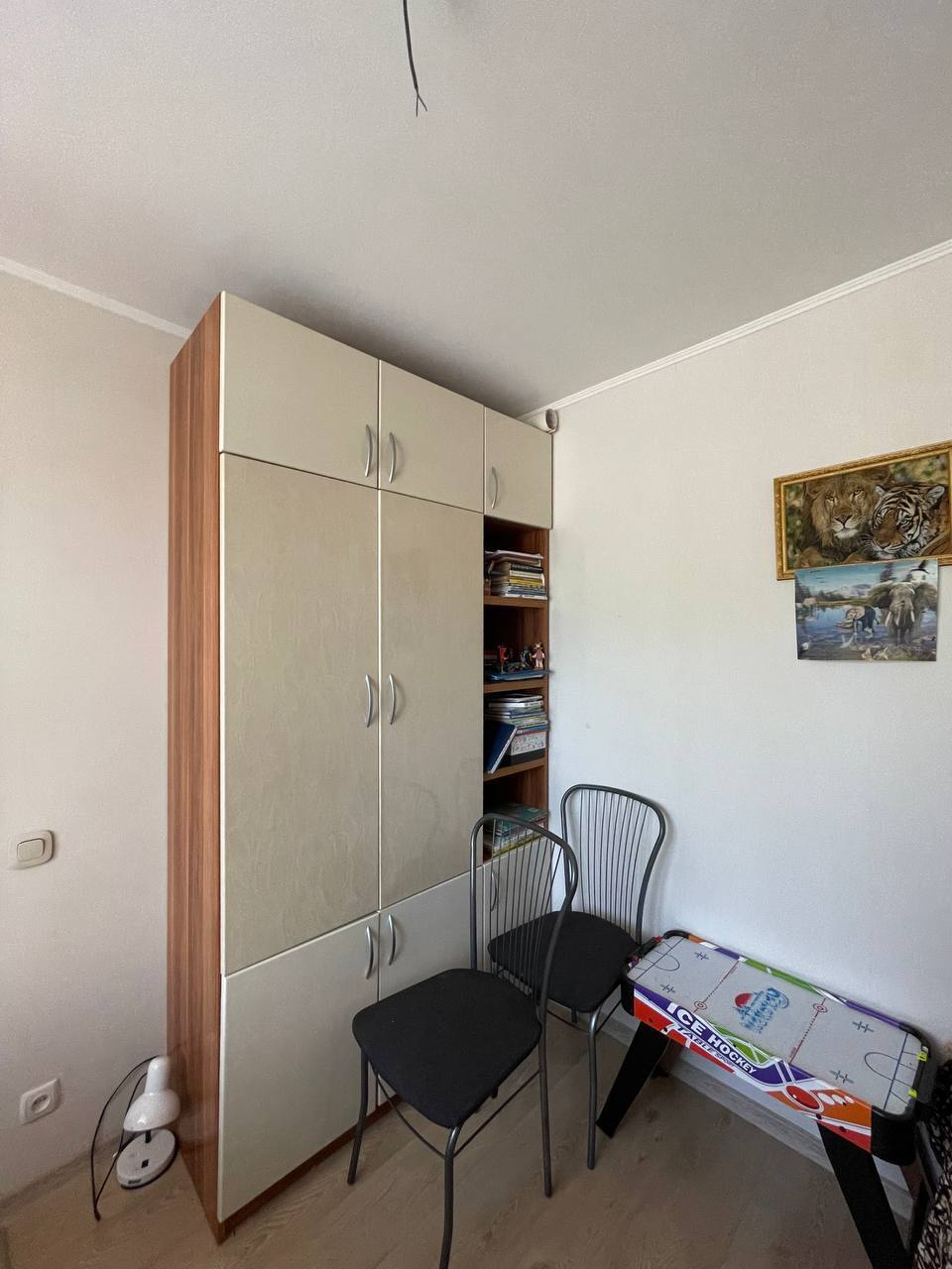 Продажа 2-комнатной квартиры 56 м², Василия Жуковского ул.