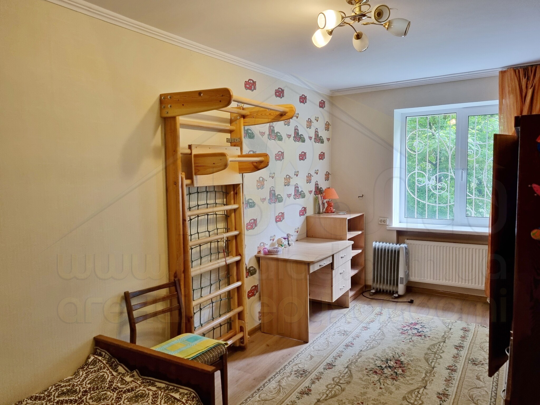 Продаж 3-кімнатної квартири 58 м², Олега Кошового вул.