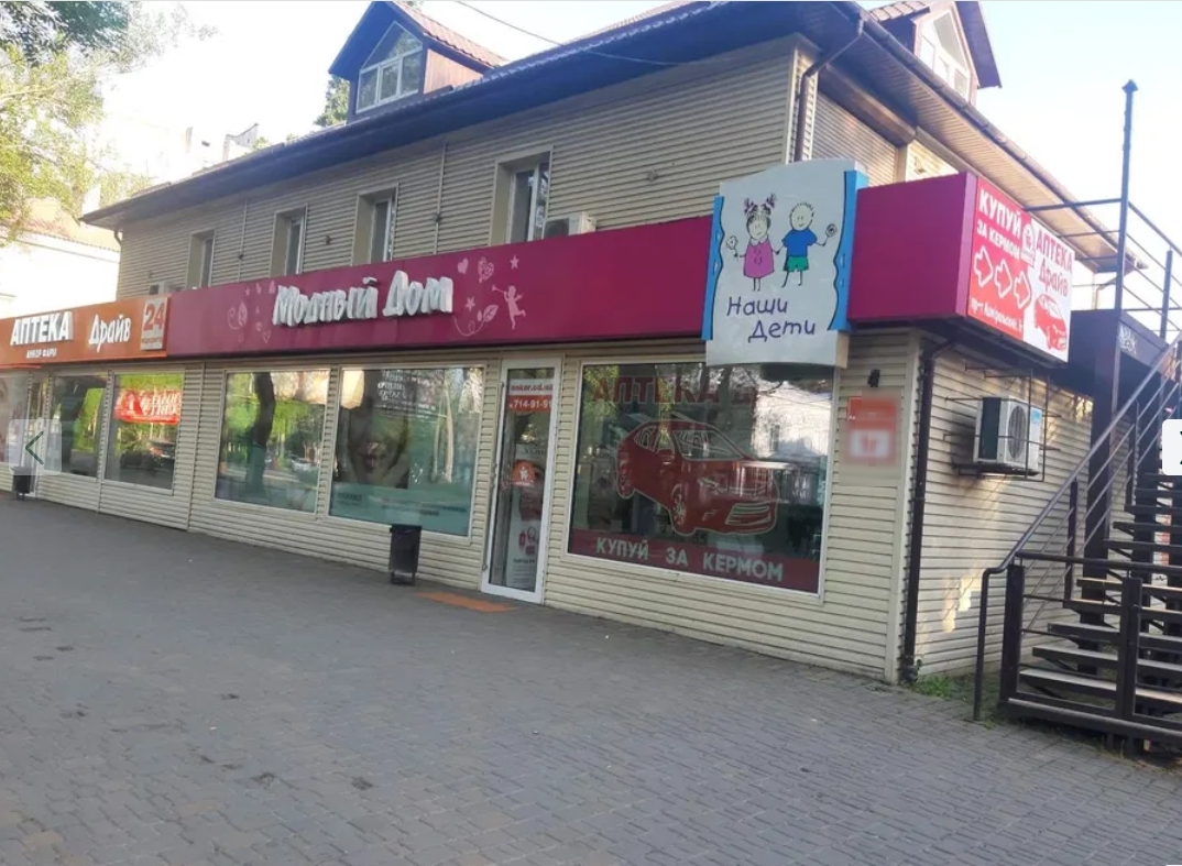 Оренда приміщення вільного призначення 260 м², Адміральський просп.