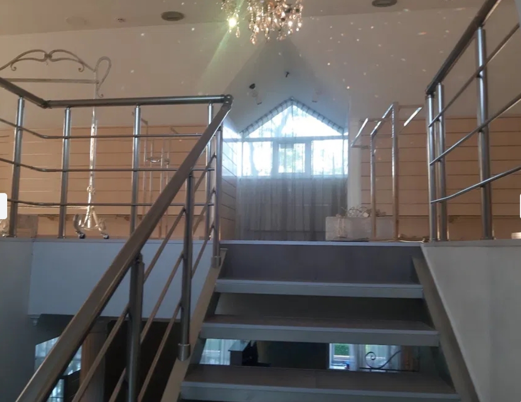 Оренда приміщення вільного призначення 260 м², Адміральський просп.
