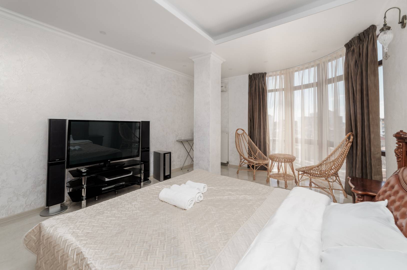Продаж 3-кімнатної квартири 110 м², Тінистий пров.
