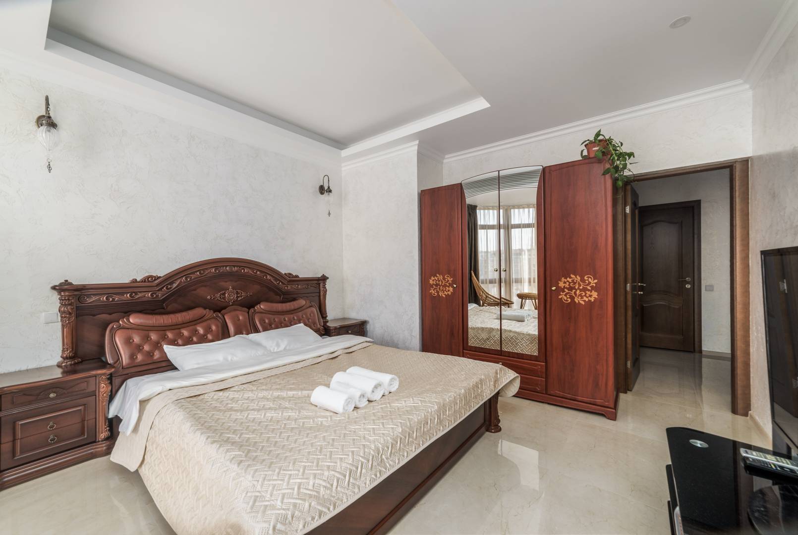 Продаж 3-кімнатної квартири 110 м², Тінистий пров.