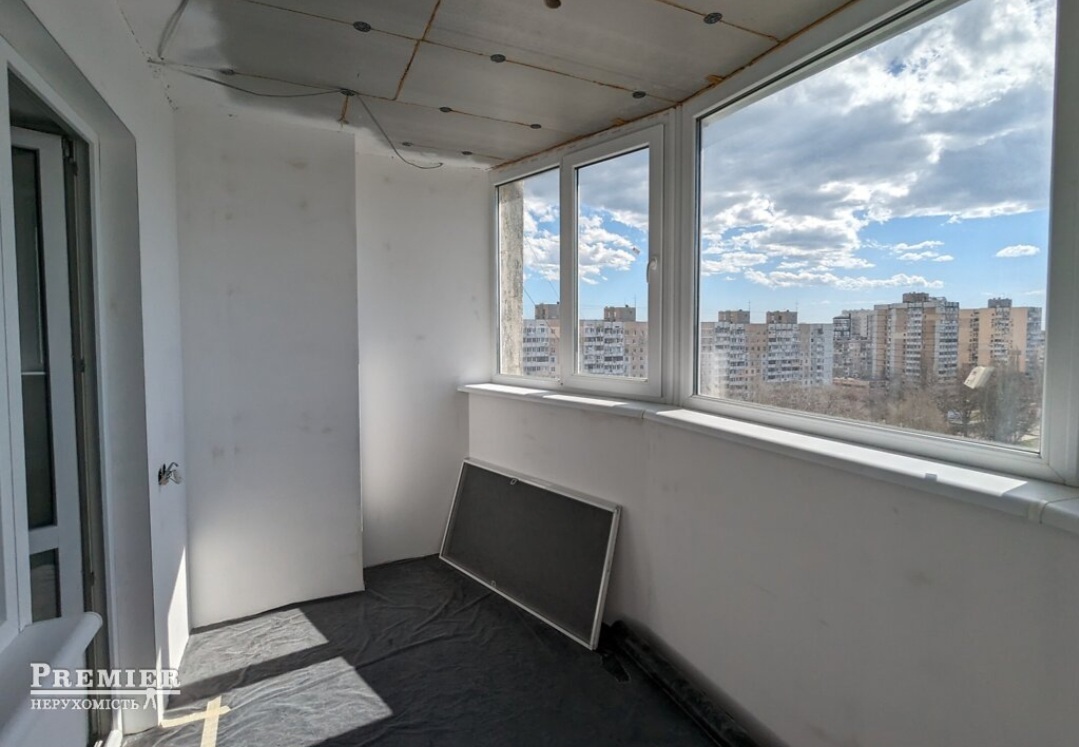 Продажа 1-комнатной квартиры 42 м², Добровольского просп.